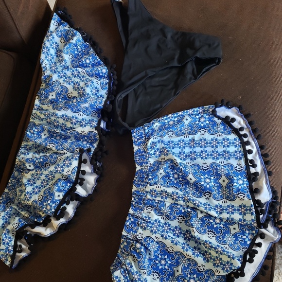 Swim set - Picture 2 of 2